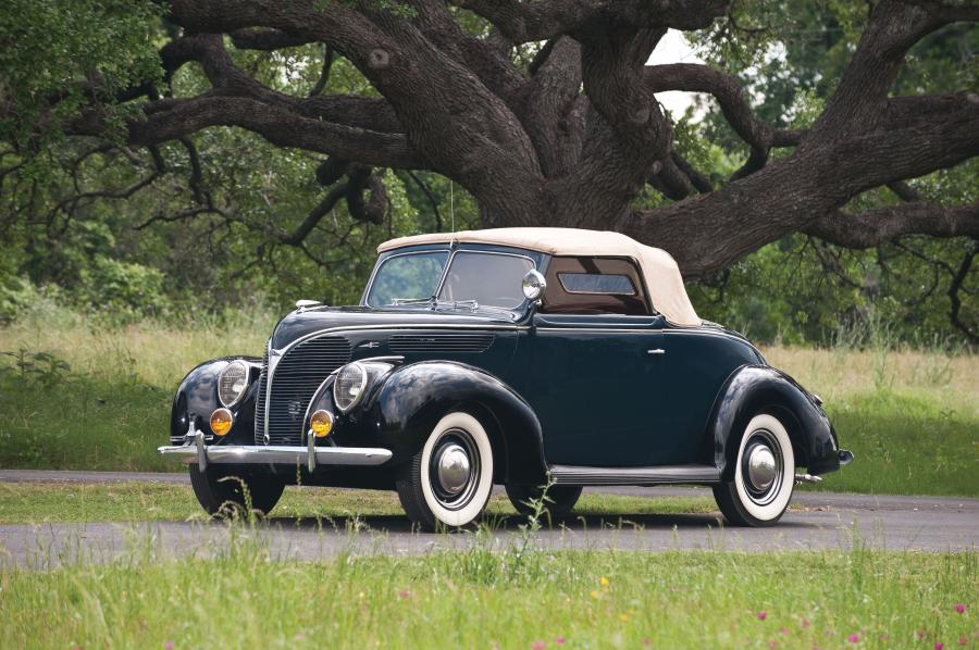  Ford DeLuxe Convertible Coupe 1938 года  (фото 20 из 20)